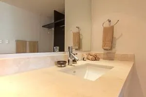Hotel Elements 214 2 Bedroom Condo By Redawning Playa del Carmen