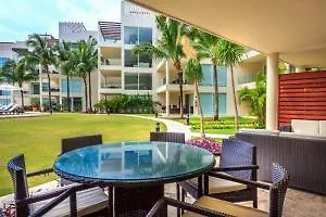Elements 214 2 Bedroom Condo By Redawning Playa del Carmen 3*,