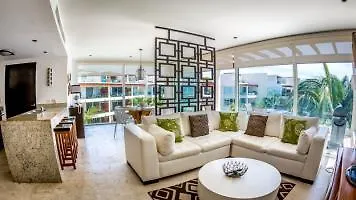Elements 214 2 Bedroom Condo By Redawning 普拉亚卡门
